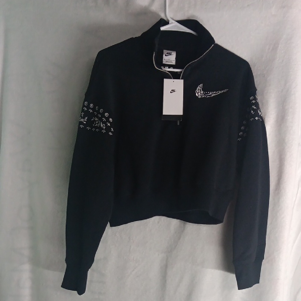 Nike Black Cropped Pullover with Logo